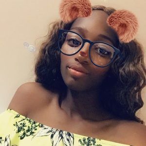 Meet your Posher, Deishawna